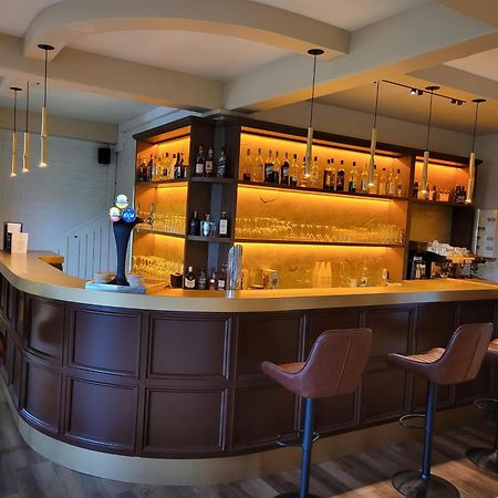 Sure Hotel By Best Western Saint-Quentin Ouest Holnon Екстер'єр фото