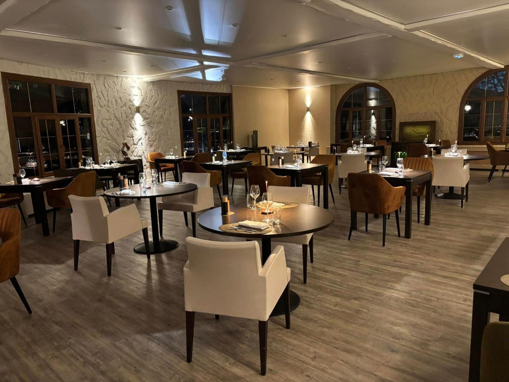 Sure Hotel By Best Western Saint-Quentin Ouest Holnon Екстер'єр фото